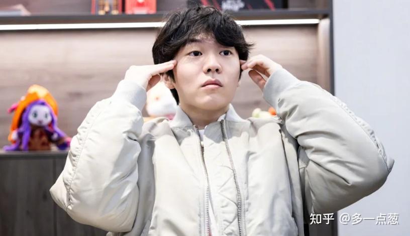 关于Rookie新星出色防守表现突出，IG前途光明！热度持续攀升的信息