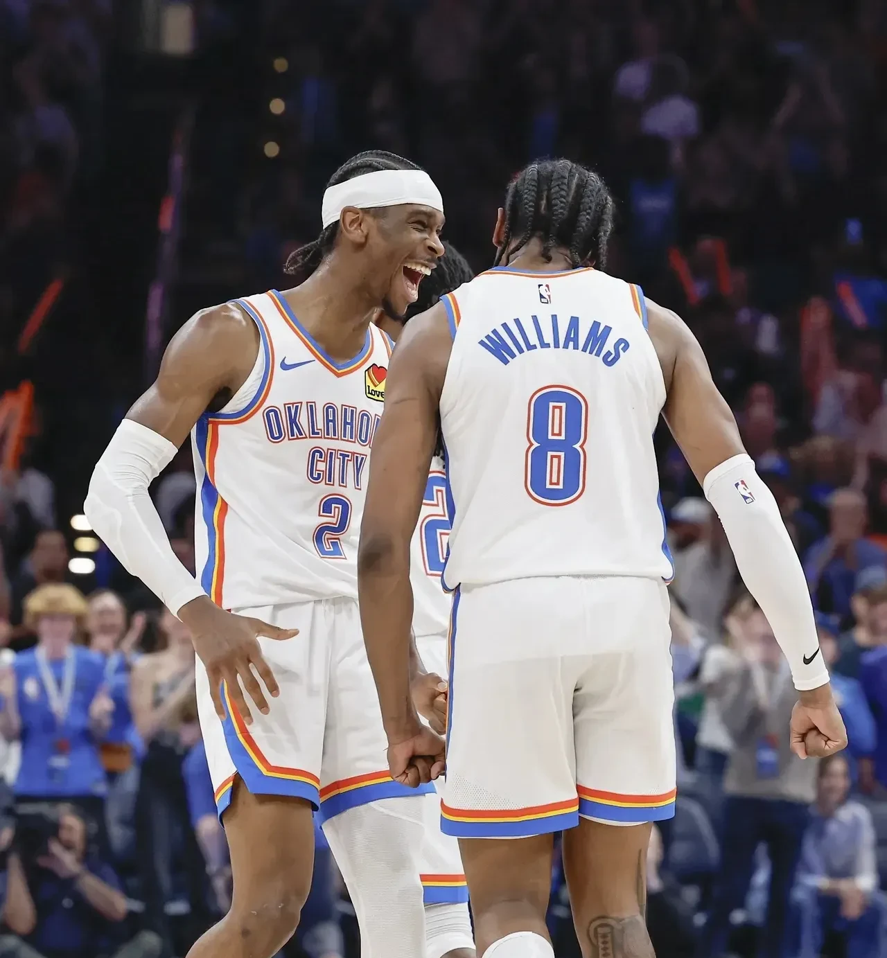 关于赛前尼斯遗憾出局：NBA总决赛节点到来，媒体盛赞，资深球员宣示担当的信息