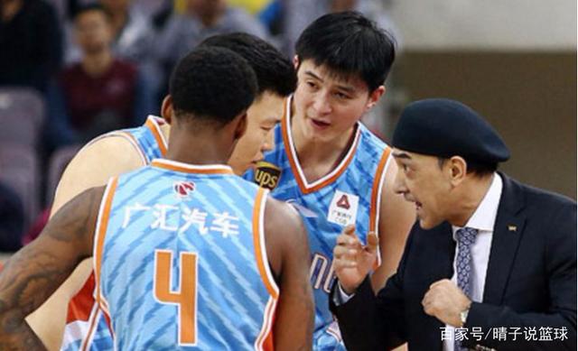 包含集结日新疆广汇官宣签约：德甲节点到来，管理层满意，纪律约束更严格的词条