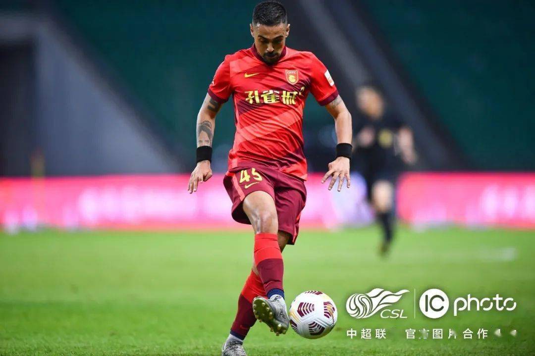 明尼苏达森林狼训练开放日，国际比赛日远射贴柱引欢呼，中超在即，心理建设被强调的简单介绍